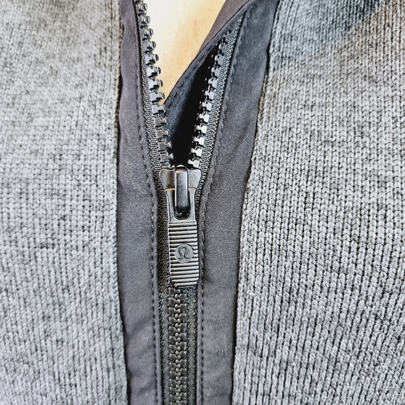 Lululemon It's Fleecing Cold Jacket size 6 - Picture 10 of 15